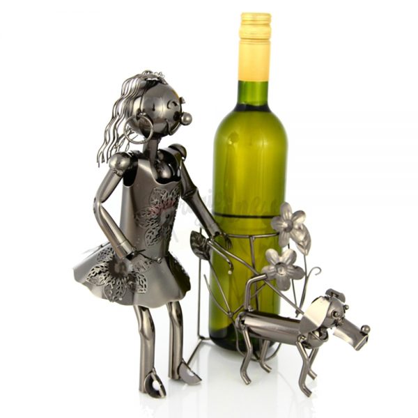 Kovový stojan na víno s motívom Dievča so psom, Promitor Vinorum | regioWine